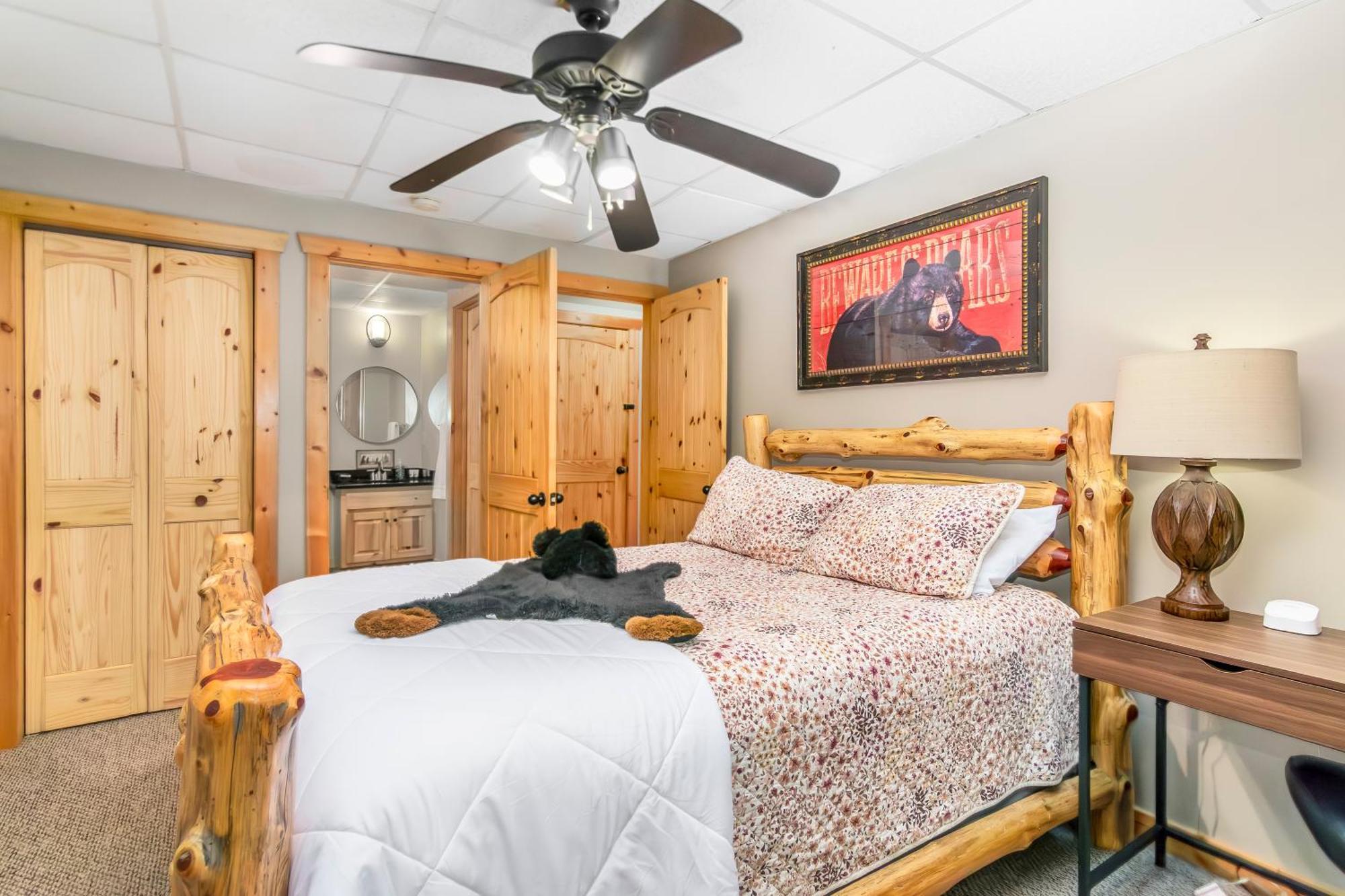 Amazing Creek View Cabin W/ Hot Tub, Firepit & Pool Table Ellijay Exterior photo